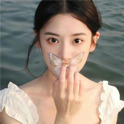 盛开的女人